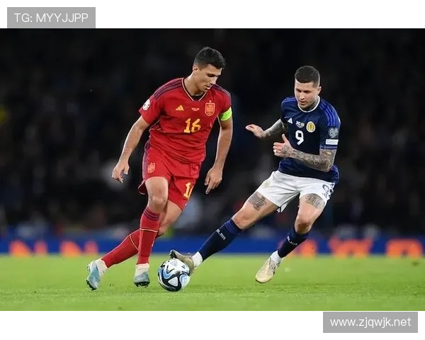 罗德里高强度逼抢下的出球稳定性与抗压能力解析