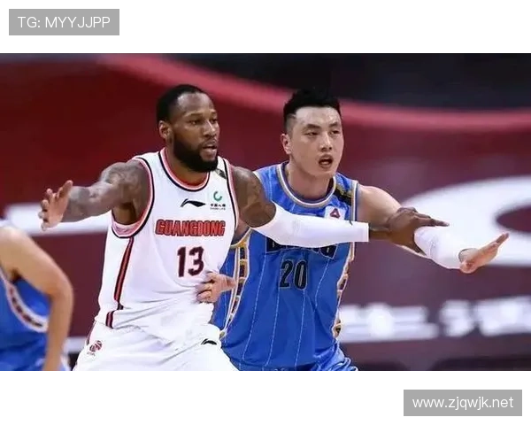 翻腕违例是什么意思？篮球规则解析与判罚标准
